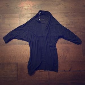 Cocoon Black Sweater